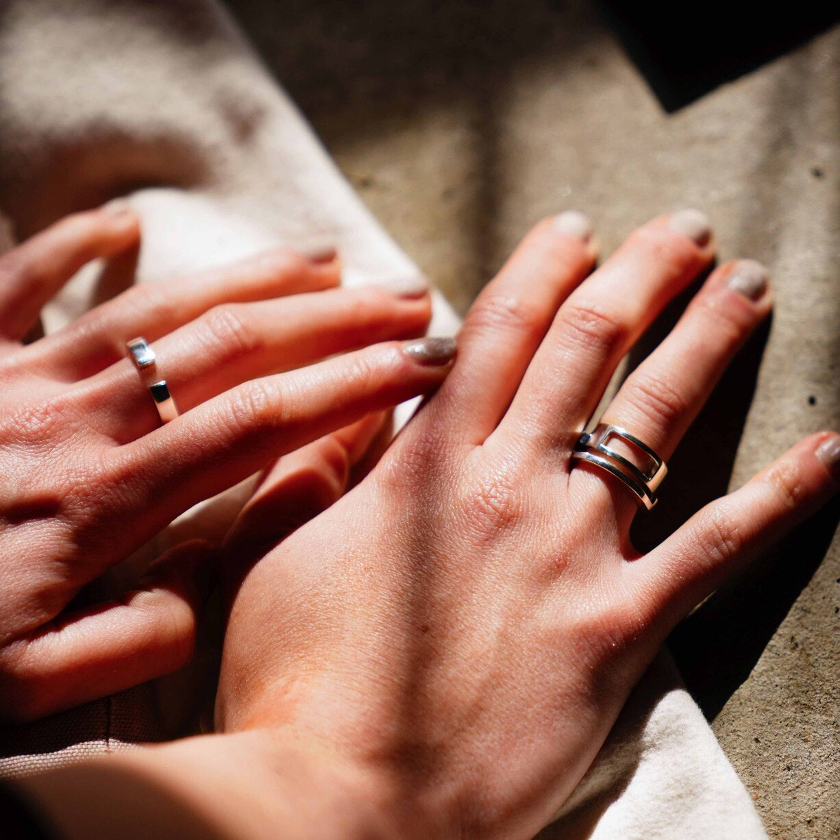 half and lack ring (ver.Black)